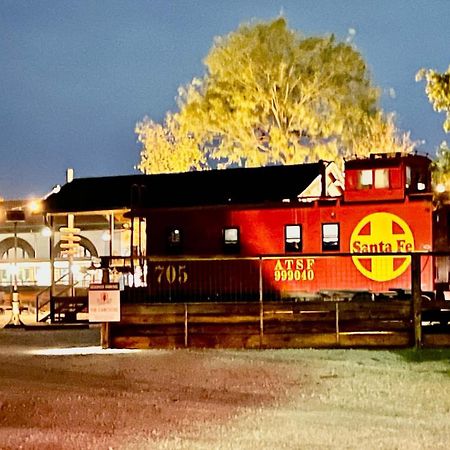 Unique Santa Fe Caboose Experience Villa Brownwood Exterior photo