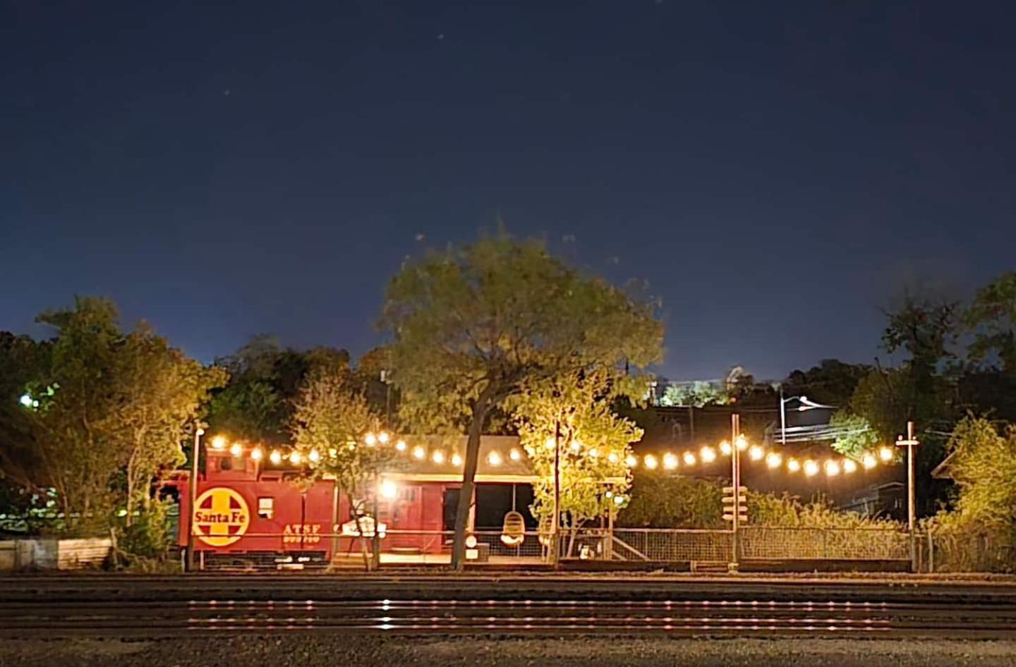 Unique Santa Fe Caboose Experience Villa Brownwood Exterior photo